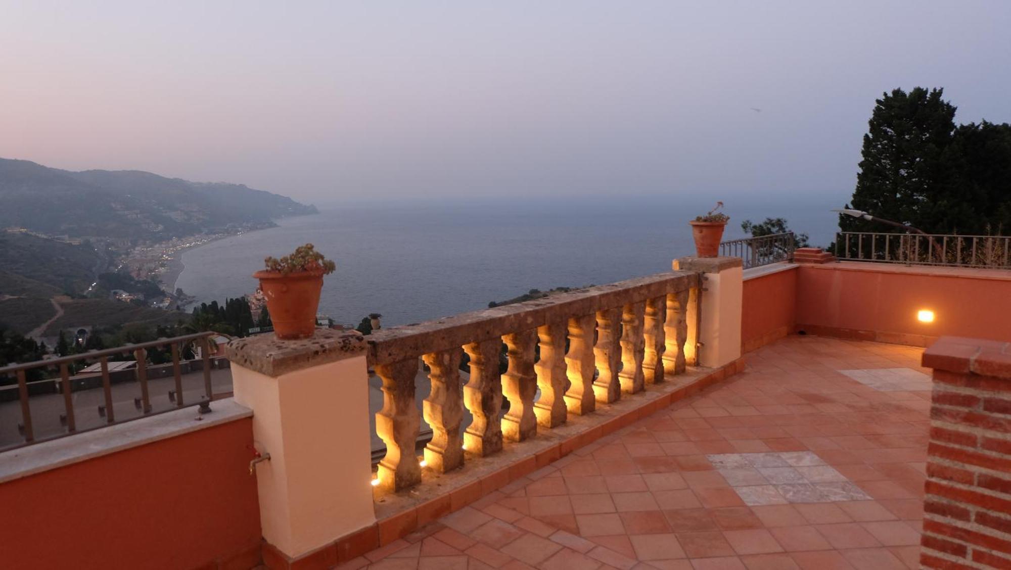 Nettuno Hotell