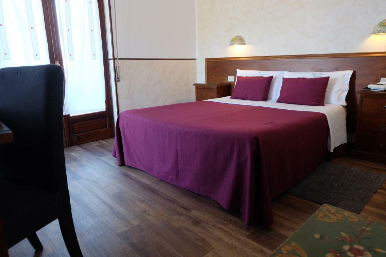 Nettuno Hotell